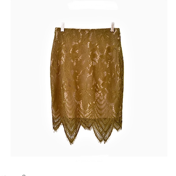 New Another Story floral lace overlay nude lined skirt Size Small - Picture 8 of 10